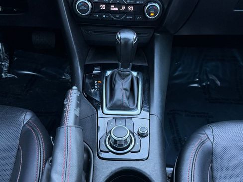 Used 2015 MAZDA MAZDA3 s Grand Touring image 24