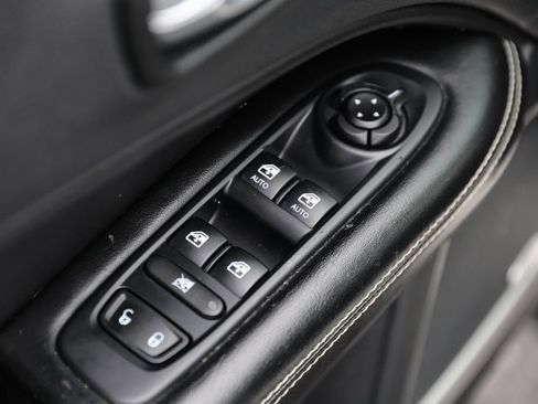 Used 2021 Jeep Compass 80th Special Edition w/ Sun and Sound Group image 14