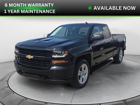 Used 2019 Chevrolet Silverado 1500 Custom w/ Custom Convenience Package AWD/4WD image 1