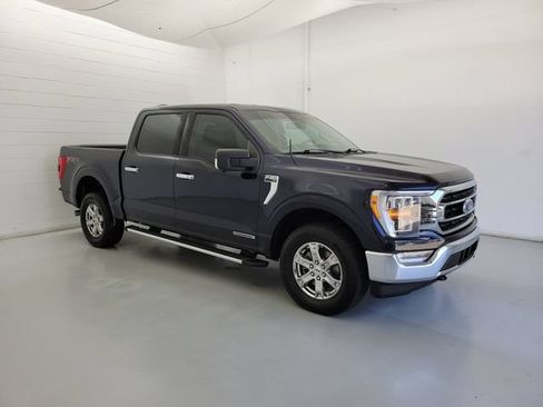 Used 2022 Ford F150 XLT w/ Equipment Group 302A High AWD/4WD image 4
