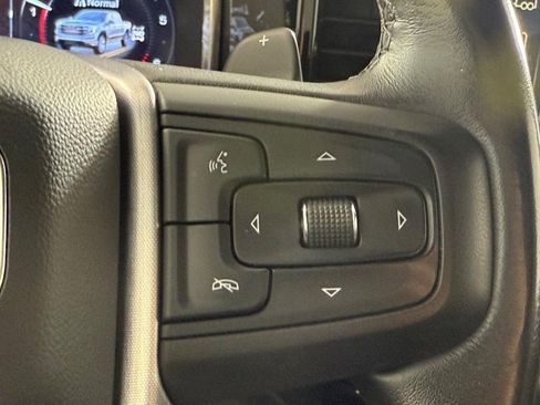Used 2022 GMC Sierra 1500 Elevation image 17