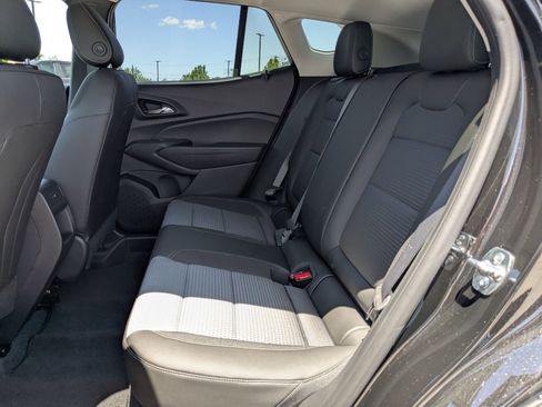 New 2025 Chevrolet Trax LT w/ Driver Confidence Package image 17