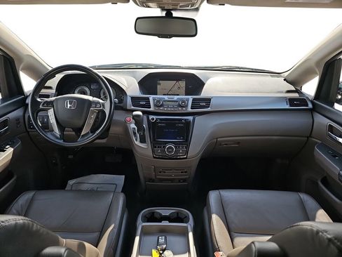 Used 2016 Honda Odyssey Touring image 13