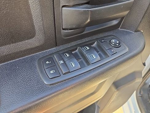 Used 2014 RAM 3500 Tradesman w/ Max Tow Package image 12