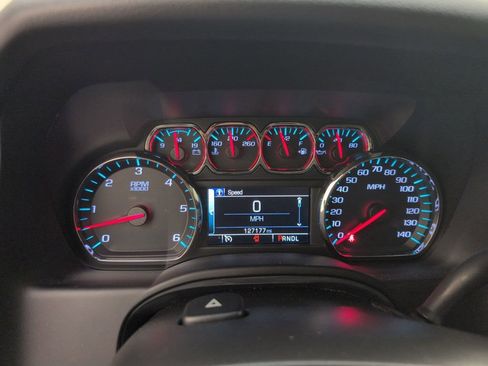 Used 2018 GMC Yukon SLE w/ SLE Value Package image 24