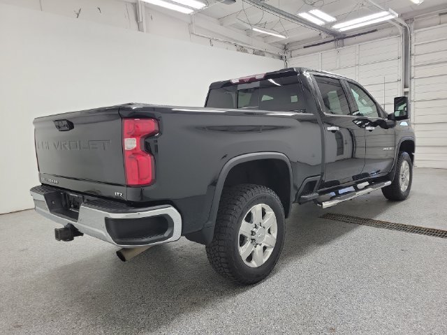 Used 2020 Chevrolet Silverado 2500 LTZ w/ LTZ Plus Package AWD/4WD image 3