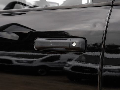 Used 2023 RAM 3500 Tradesman image 41