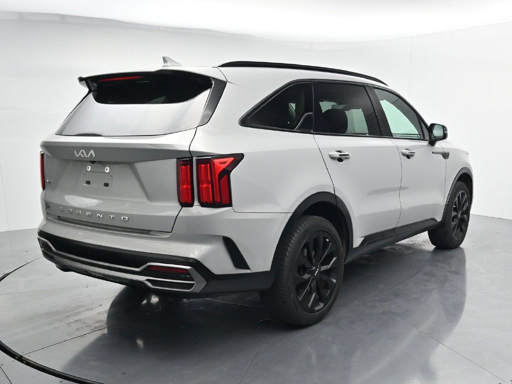 Used 2022 Kia Sorento SX AWD/4WD image 7