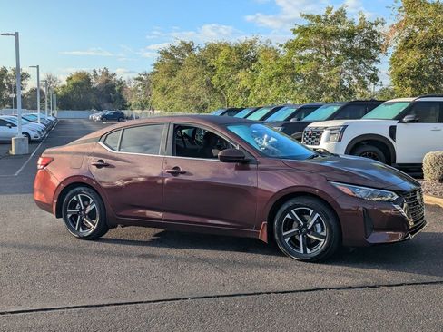 Certified 2024 Nissan Sentra SV image 6