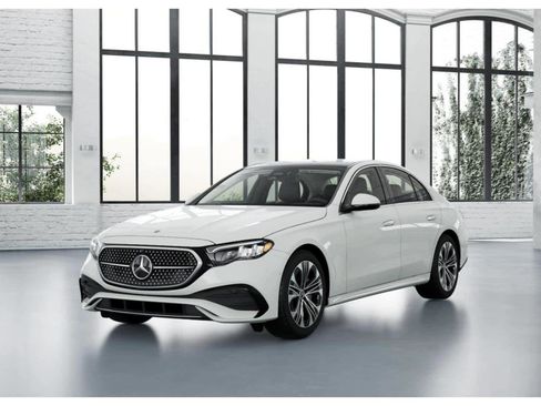 New 2026 Mercedes-Benz E 450 4MATIC Sedan image 39