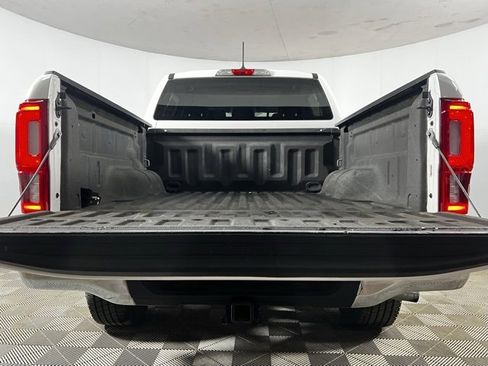 Used 2020 Ford Ranger XLT w/ Equipment Group 301A Mid image 6