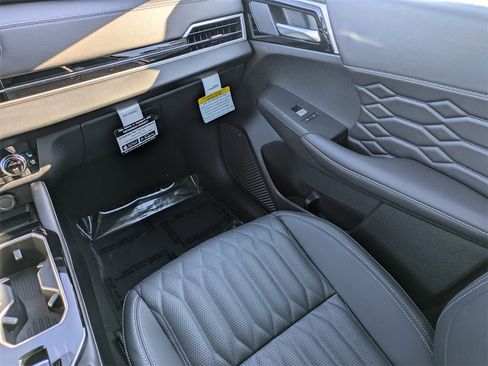 New 2026 Mitsubishi Outlander SEL image 18