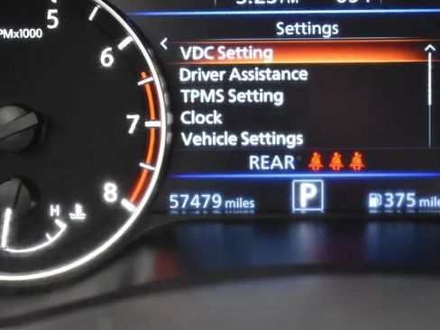 Used 2024 Nissan Altima 2.5 SV FWD image 27