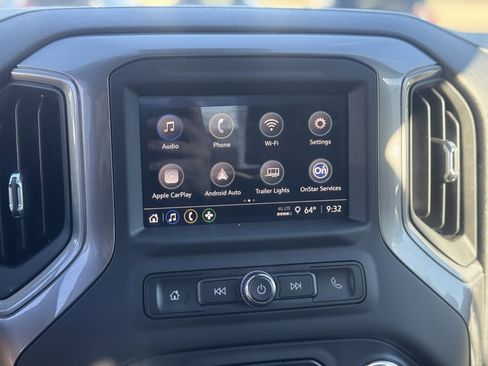 Used 2025 GMC Sierra 1500 Pro w/ Pro Value Package image 18