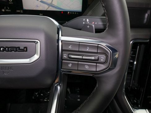 New 2026 GMC Yukon XL Denali w/ LPO, Floor Liner Package AWD/4WD image 27