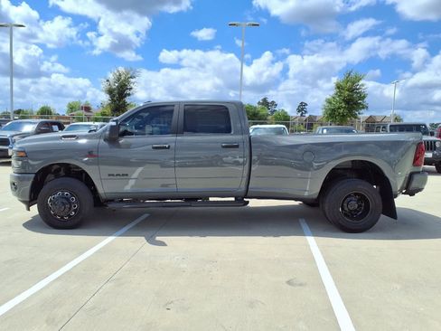 Used 2026 RAM 3500 Lone Star image 9