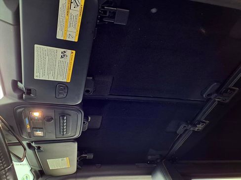 Certified 2024 Ford Bronco Badlands image 19