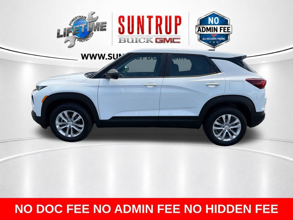 Used 2021 Chevrolet TrailBlazer LS AWD/4WD image 2