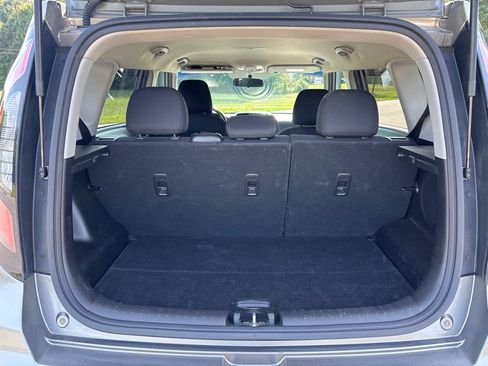 Used 2019 Kia Soul + w/ Audio Package FWD image 13