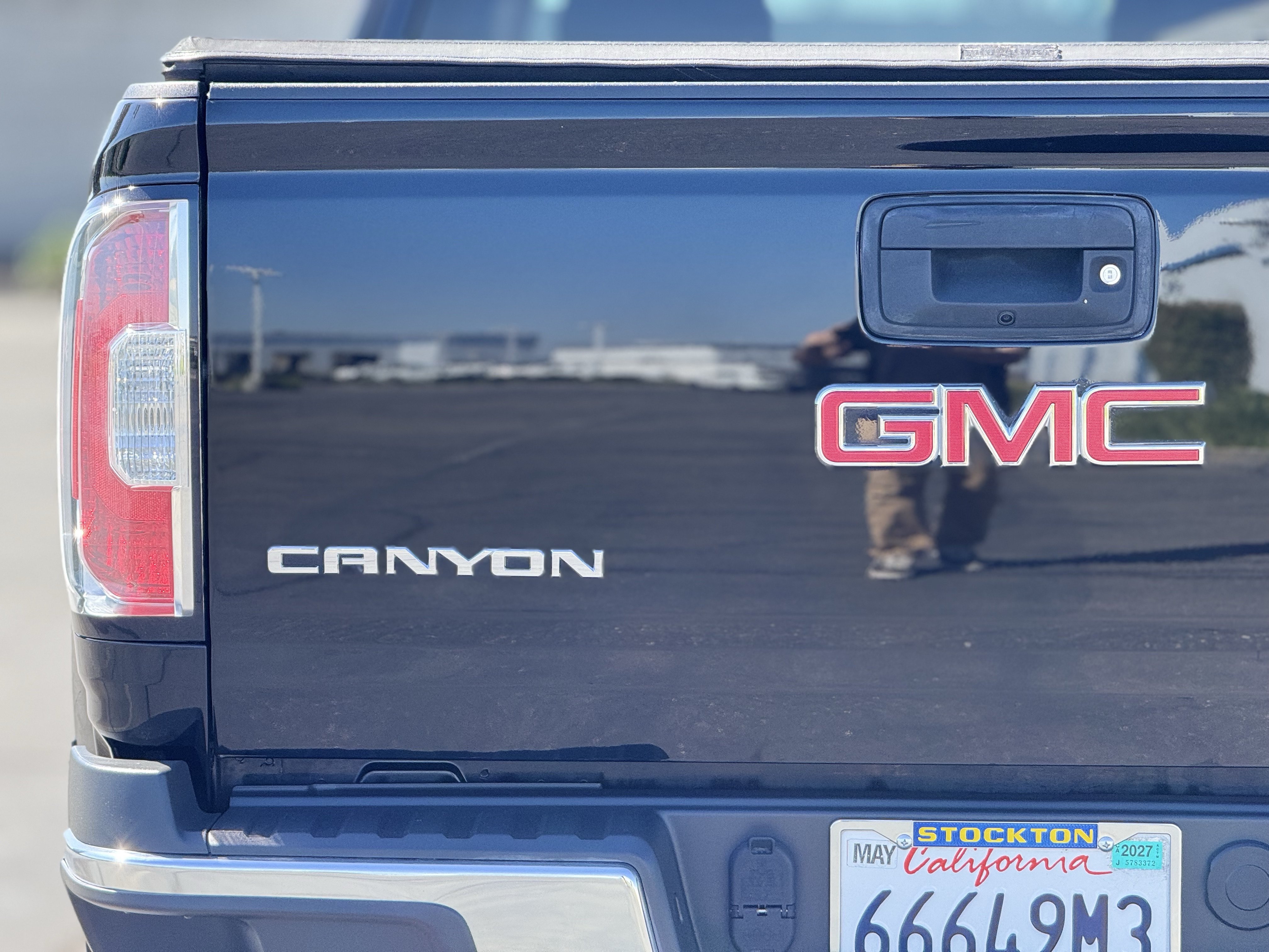Certified 2015 GMC Canyon SLT AWD/4WD image 7