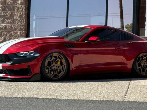 Used 2020 Ford Mustang GT Premium w/ GT Performance Package RWD image 6