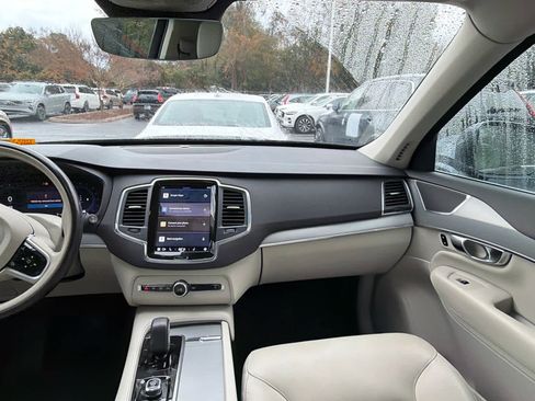 Certified 2023 Volvo XC90 B5 Core image 18