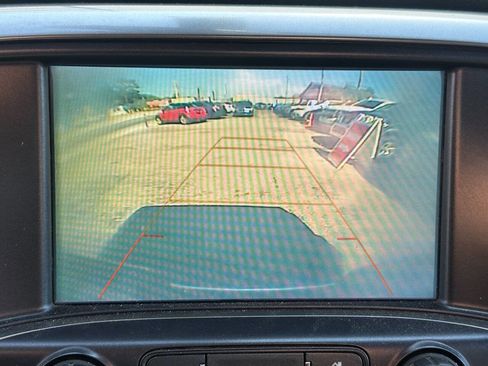 Used 2019 Chevrolet Silverado 1500 LT image 18