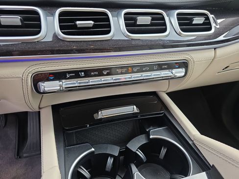 Used 2020 Mercedes-Benz GLE 450 GLE450 4MATIC image 29