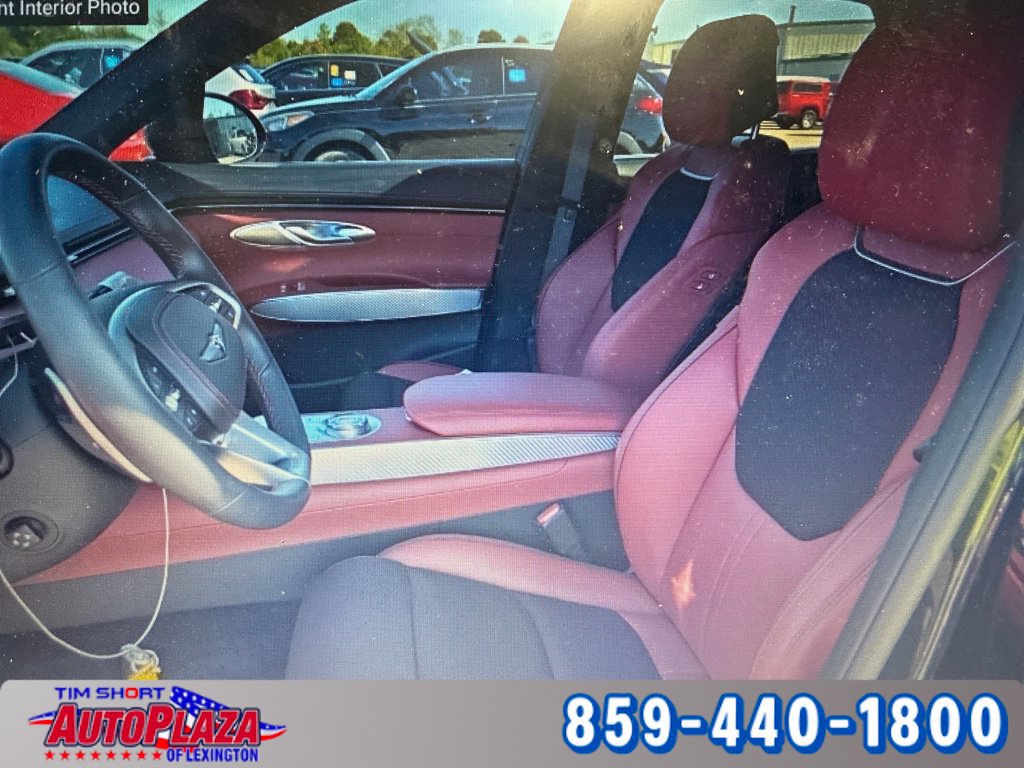 Used 2023 Genesis GV70 2.5T w/ Sport Prestige Package AWD/4WD image 2