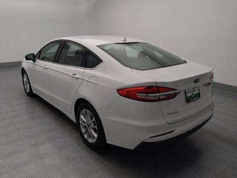 Used 2020 Ford Fusion SE FWD image 5