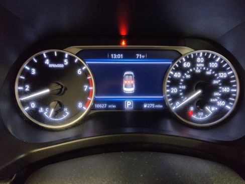 Used 2025 Nissan Sentra SV image 23