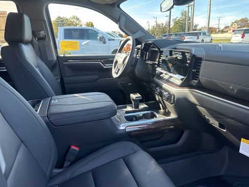 New 2026 GMC Sierra 1500 Elevation w/ Elevation Premium Package image 10