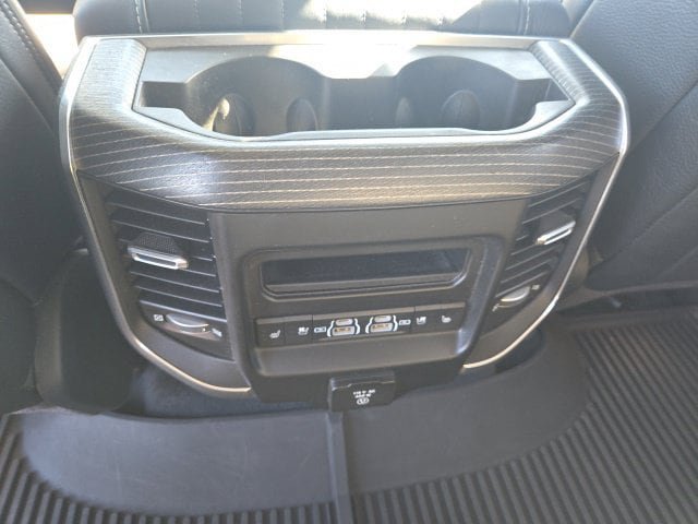 Used 2022 RAM 1500 Limited AWD/4WD image 9