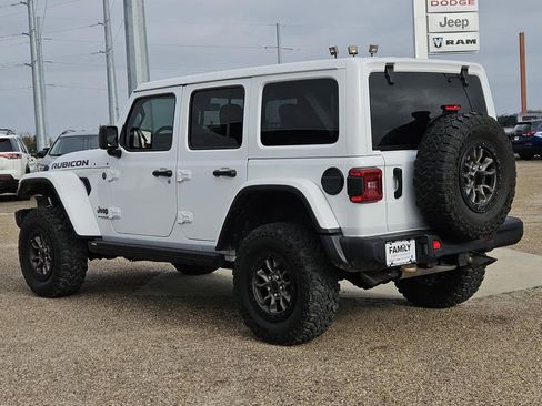 Used 2022 Jeep Wrangler Unlimited Rubicon w/ Trailer Tow Package image 6