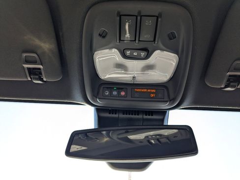 New 2026 GMC Canyon Elevation w/ Convenience Package image 28