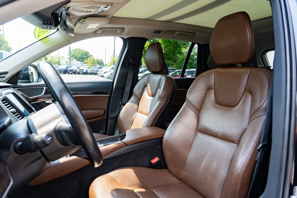 Used 2019 Volvo XC90 T6 Momentum w/ Advanced Package AWD/4WD image 21