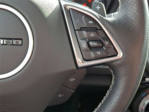 Used 2017 Chevrolet Camaro SS image 21