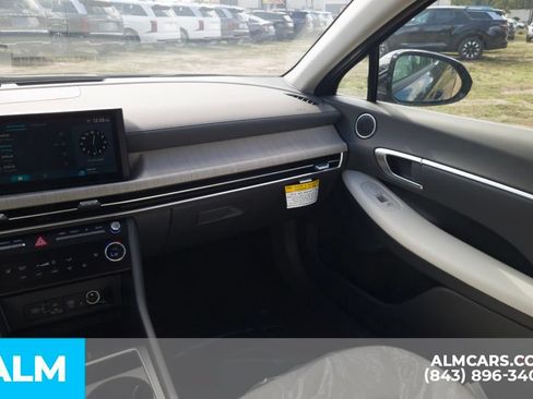 Certified 2025 Hyundai Sonata SEL FWD image 18