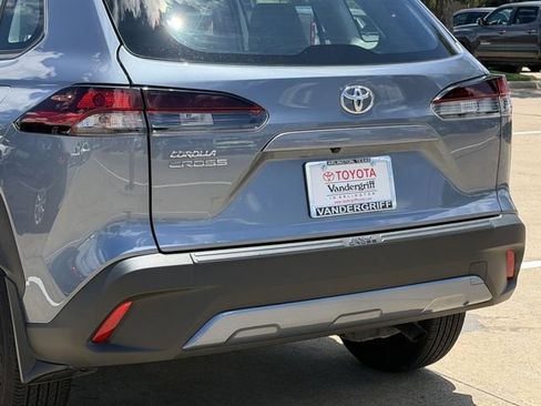 Certified 2026 Toyota Corolla Cross L FWD image 6