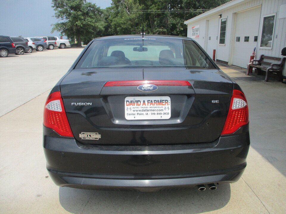 Used 2010 Ford Fusion SE FWD image 5