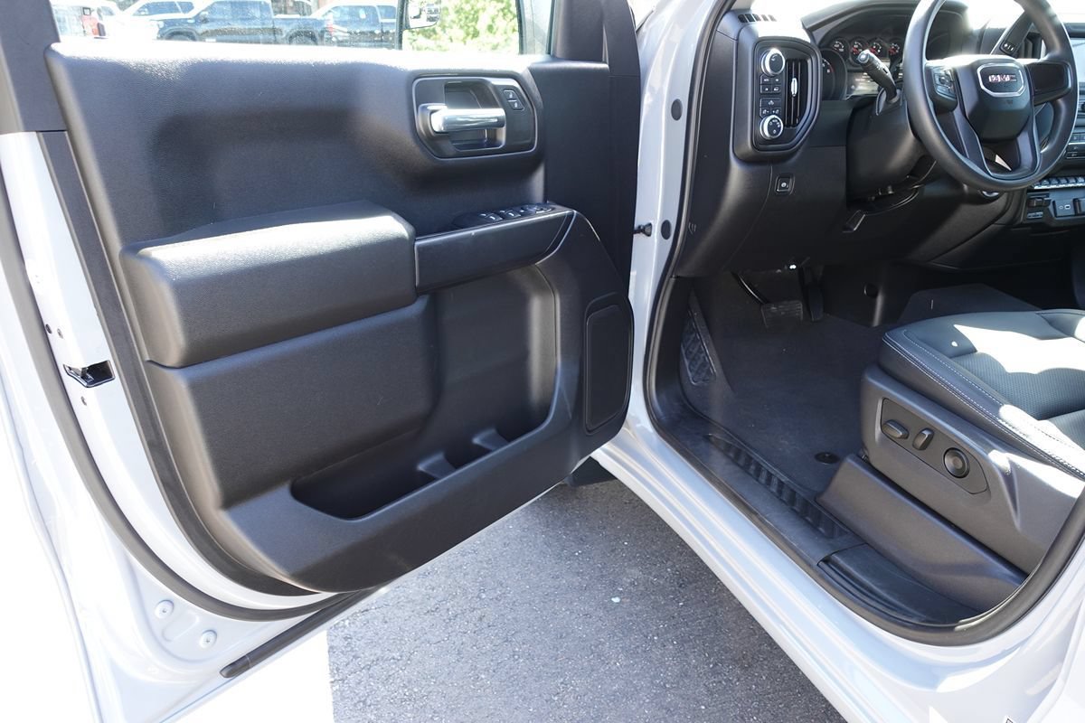 Used 2024 GMC Sierra 1500 Pro w/ Graphite Edition AWD/4WD image 14