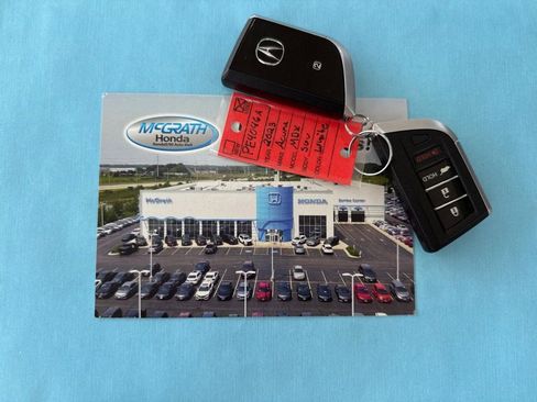 Used 2023 Acura MDX A-Spec image 4