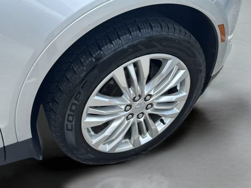 Used 2018 Cadillac XT5 Premium Luxury AWD/4WD image 39