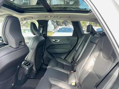 New 2026 Volvo XC60 B5 Ultra w/ Climate Package image 14