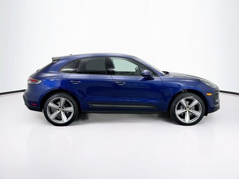Used 2026 Porsche Macan AWD/4WD image 8