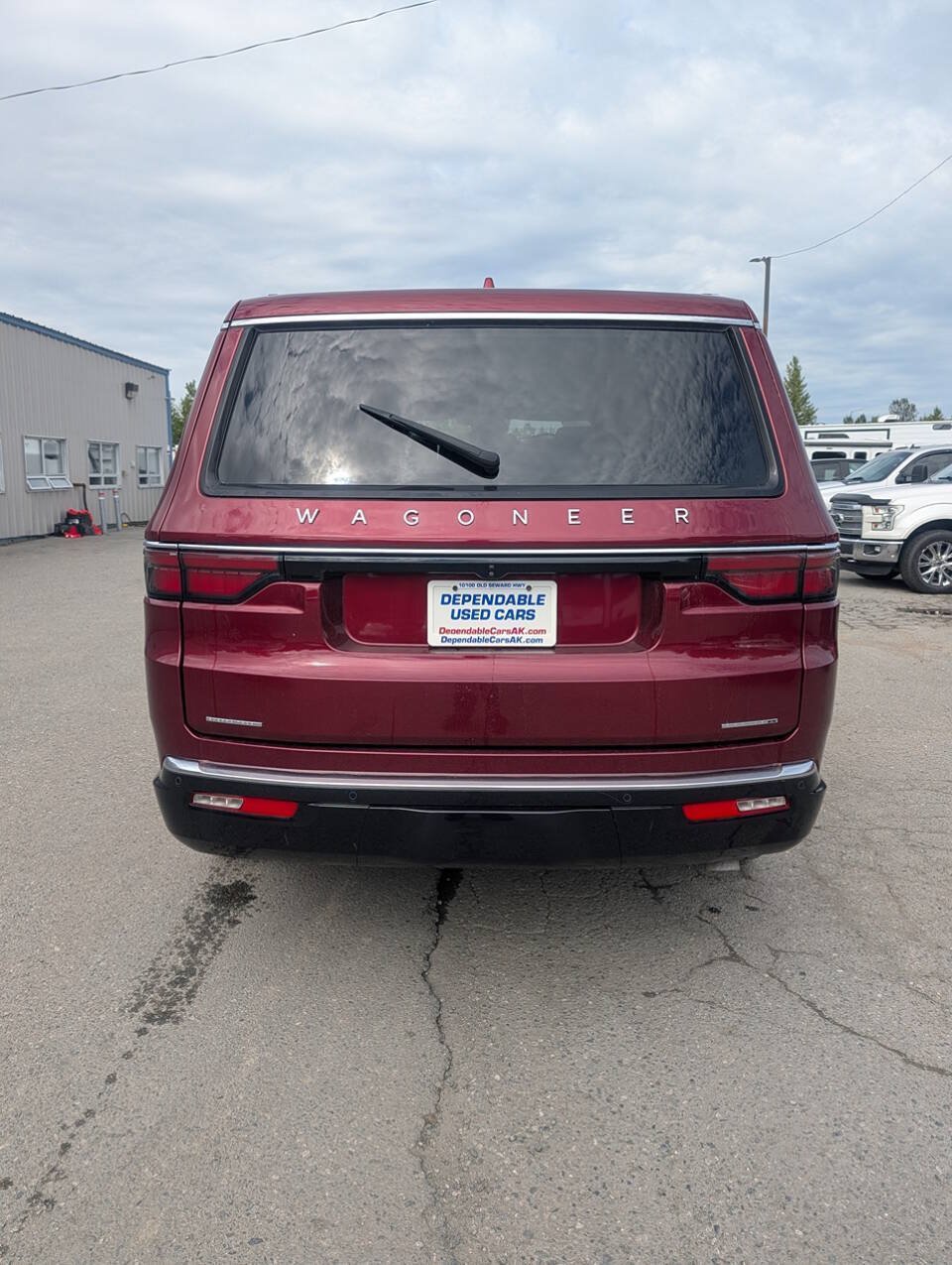 Used 2022 Jeep Wagoneer Series II AWD/4WD image 5