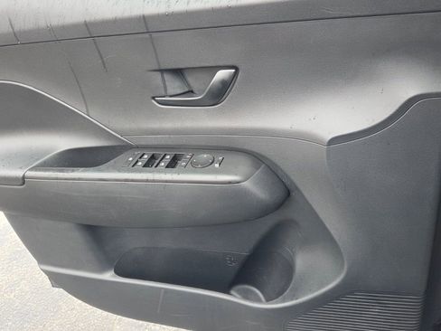 Used 2024 Hyundai Kona SEL image 28