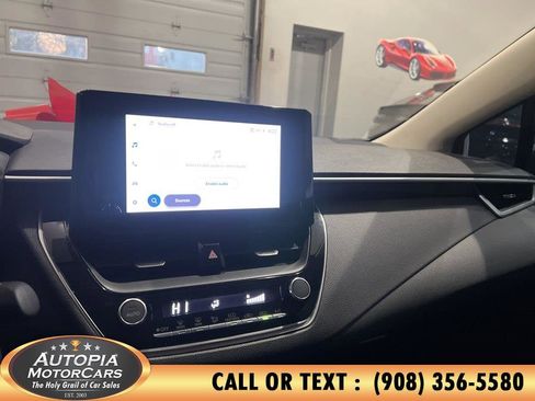 Used 2024 Toyota Corolla LE image 27