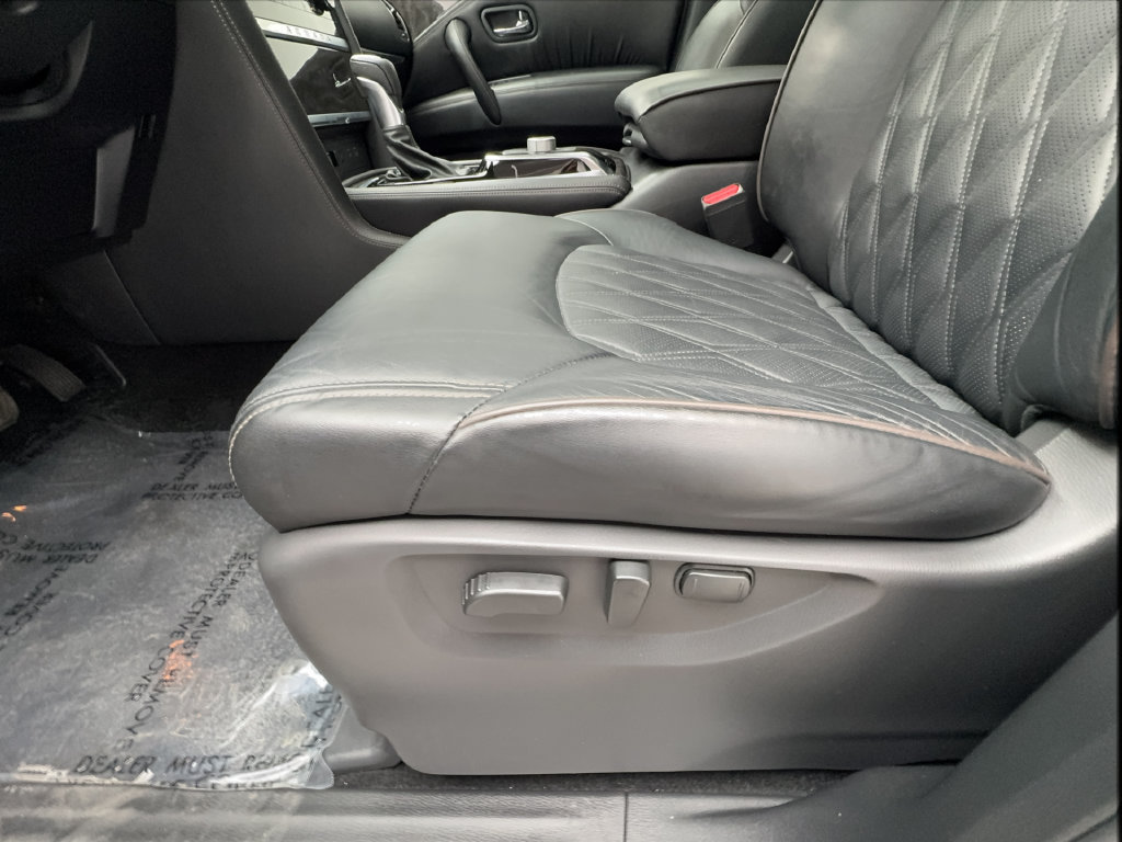 Used 2022 Nissan Armada Platinum w/ Captain's Chairs Package RWD image 25