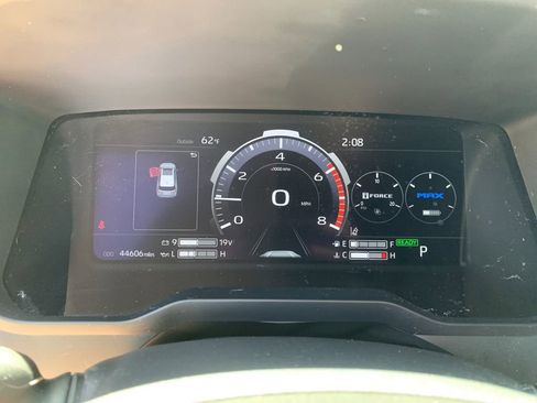 Used 2024 Toyota Sequoia TRD Pro AWD/4WD image 32